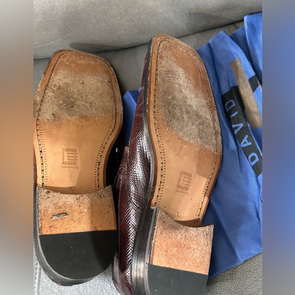 David Eden Burgandy Shoes sz 10. main image 5